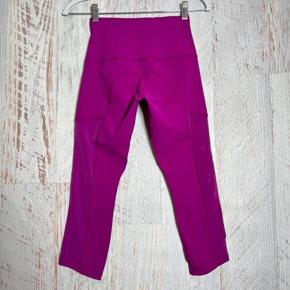 Lululemon Hot To Street Crop Legging SIZE 4 Regal Plum Full-On Luxtreme Mesh - Picture 4 of 13